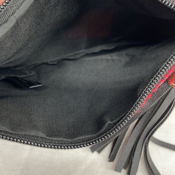 NEW!! Periwinkle by Barlow makeup/wallet hand bag sz 8x5 - Picture 5 of 5